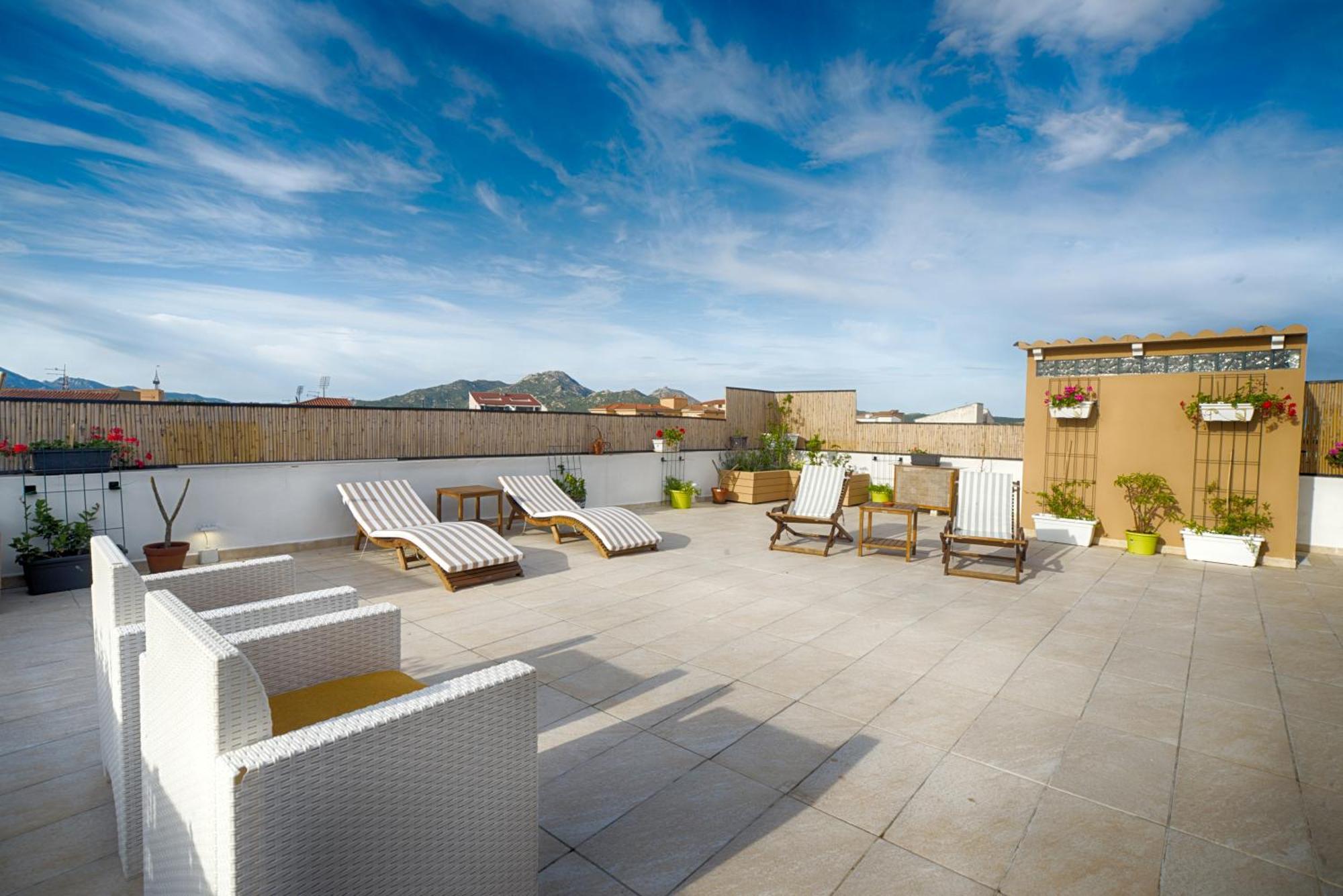 Terrace Rooms Olbia Center المظهر الخارجي الصورة