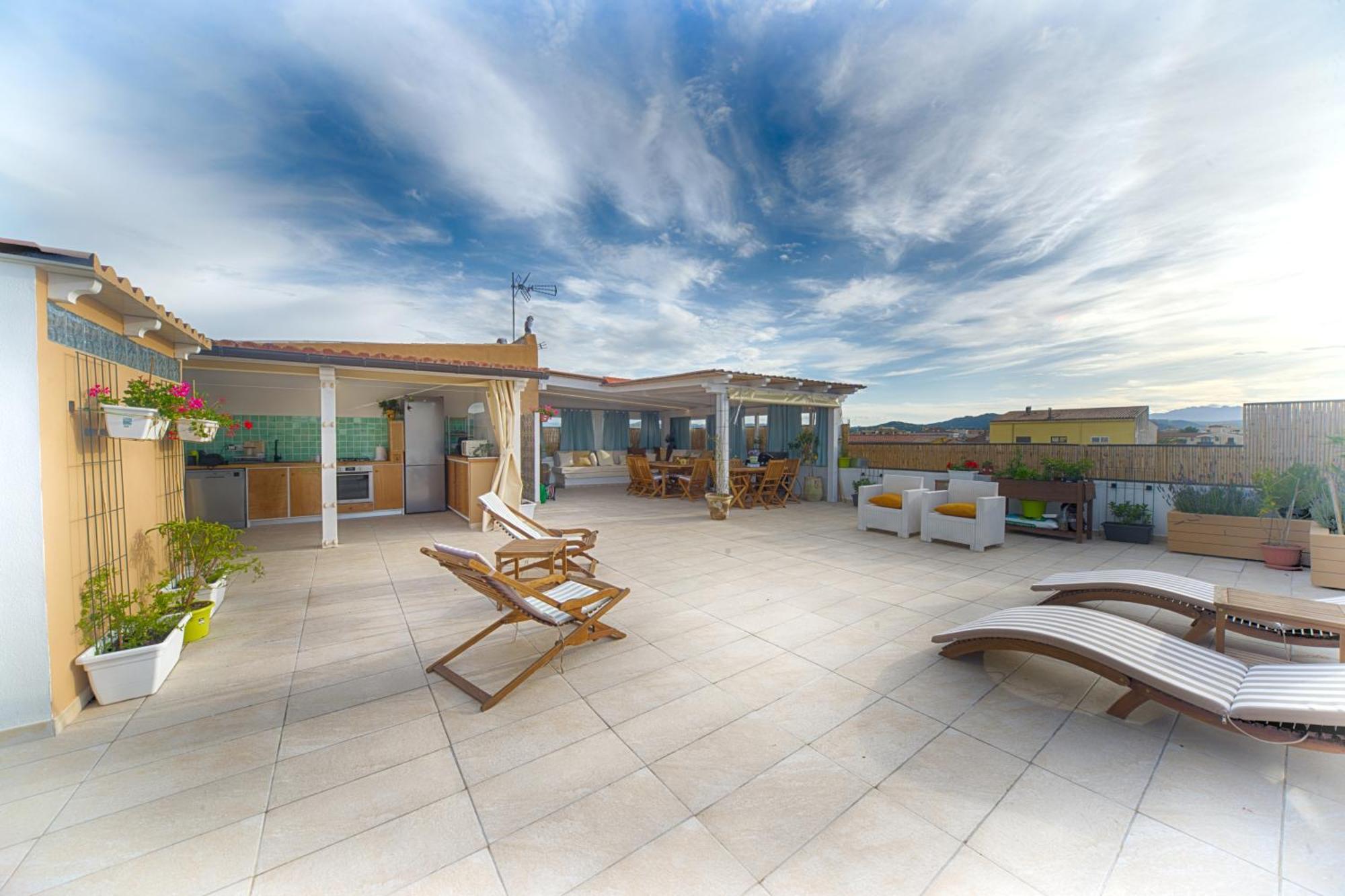 Terrace Rooms Olbia Center المظهر الخارجي الصورة